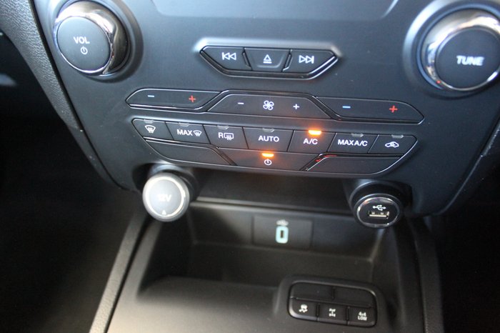 2018 Ford Everest Ambiente