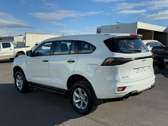 2025 Isuzu MU-X LS-M