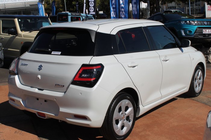 2026 Suzuki Swift Hybrid Plus