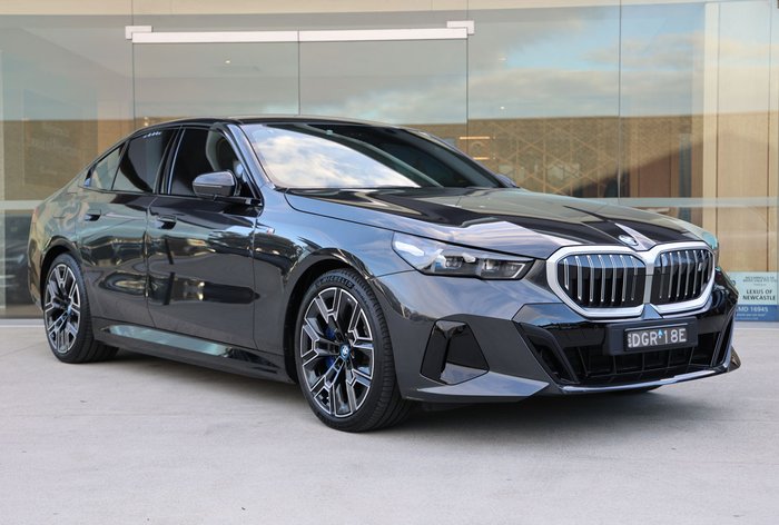 2025 BMW i5 eDRIVE40 M SPORT