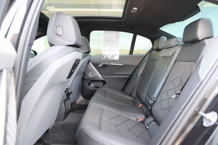 2025 BMW i5 eDRIVE40 M SPORT