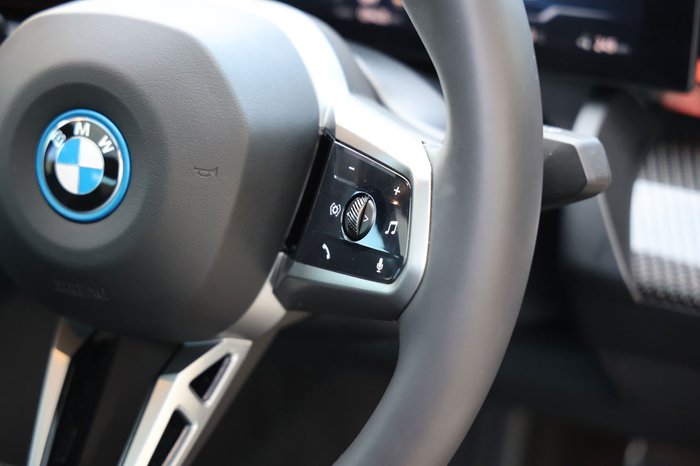 2025 BMW i5 eDRIVE40 M SPORT
