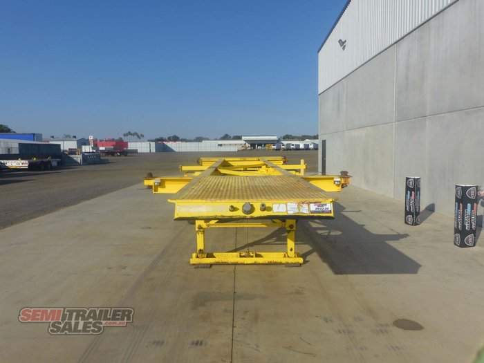 2012 Maxitrans 30FT Skel