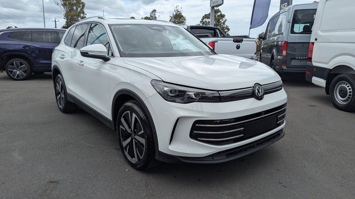 2026 VOLKSWAGEN Tiguan ELEGANCE