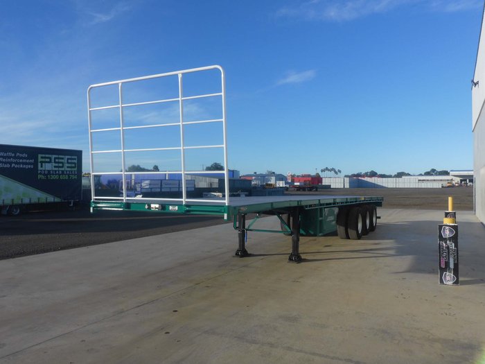 2013 Maxitrans 22 Pallet Flat Top