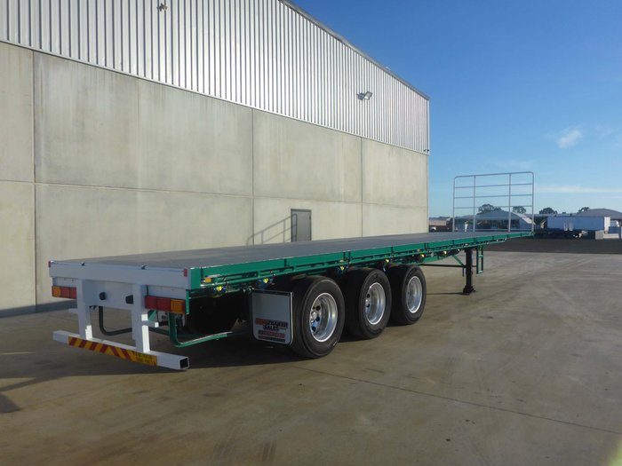 2013 Maxitrans 22 Pallet Flat Top
