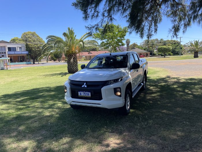 2019 Mitsubishi Triton