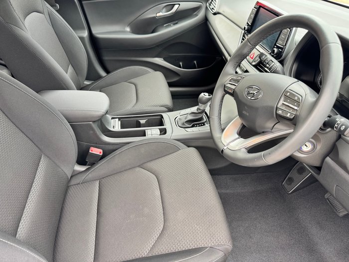 2023 HYUNDAI i30