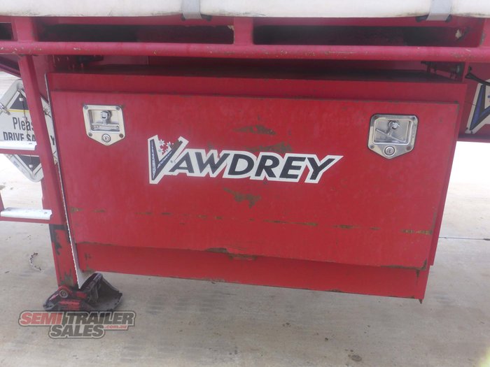 2006 Vawdrey 34 Pallet Refrigerated Curtainsider B Double Set