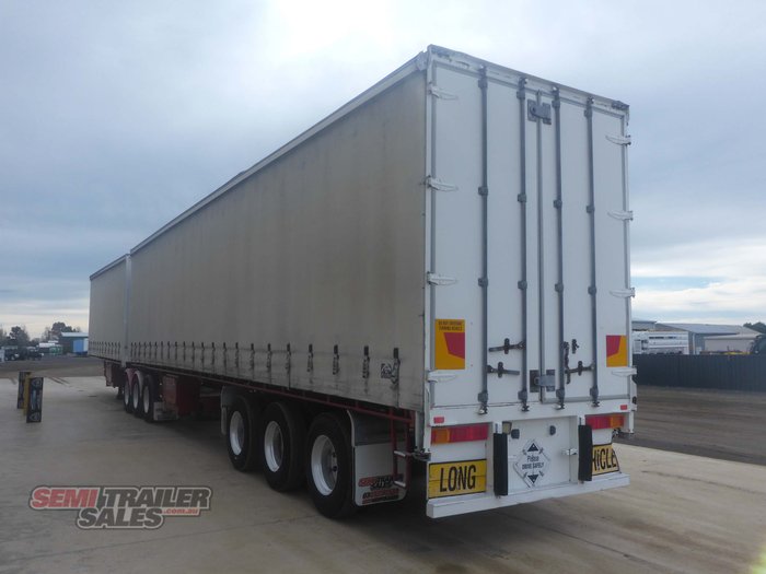 2006 Vawdrey 34 Pallet Refrigerated Curtainsider B Double Set
