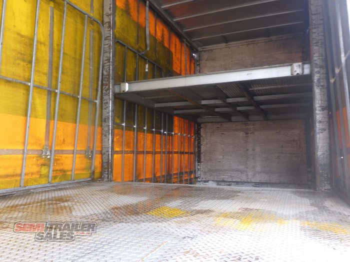 2005 Vawdrey 12 Pallet Dropdeck Curtainsider A Trailer with Mezz