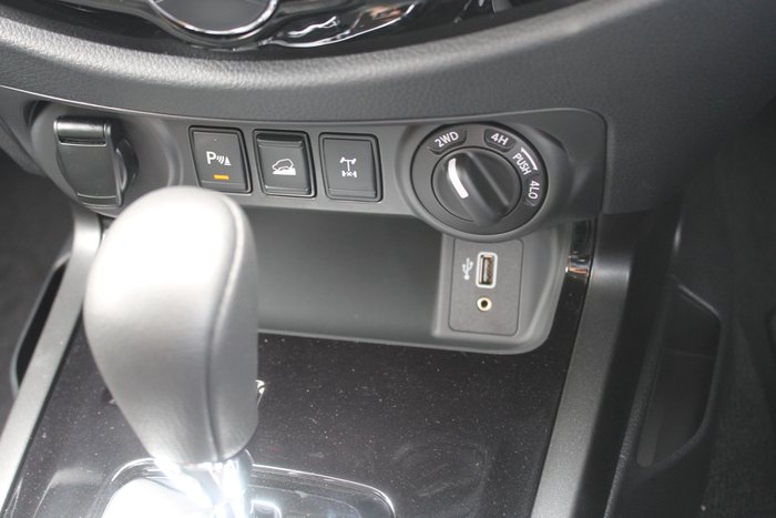 2025 Nissan Navara PRO-4X