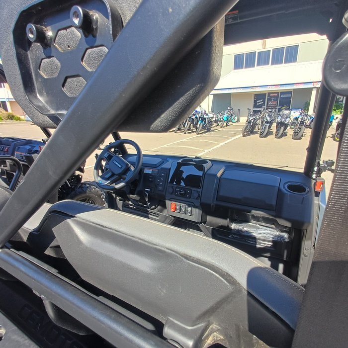 2025 CFMOTO U6 EV METALLIC GREY