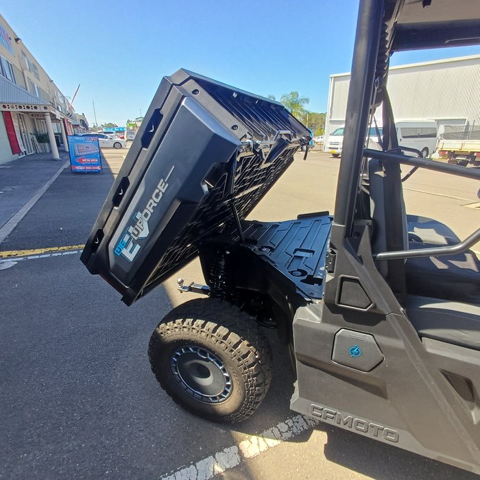 2025 CFMOTO U6 EV METALLIC GREY