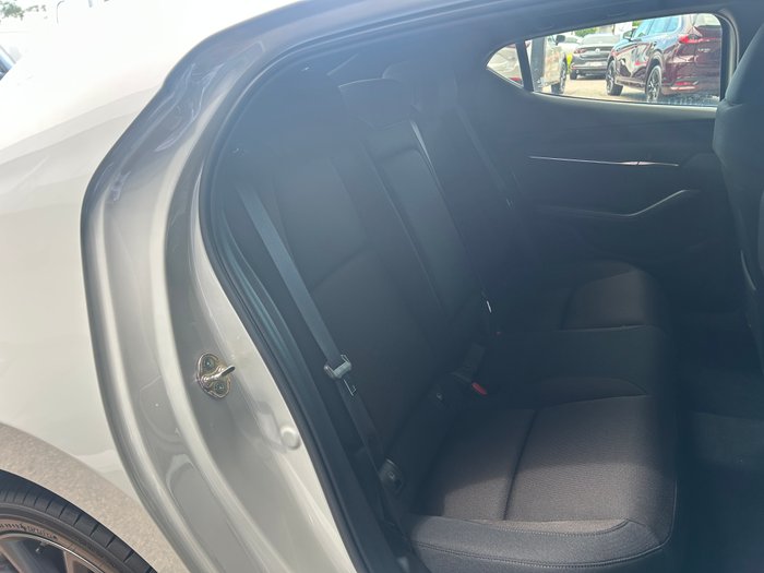 2025 Mazda 3 G20 Evolve