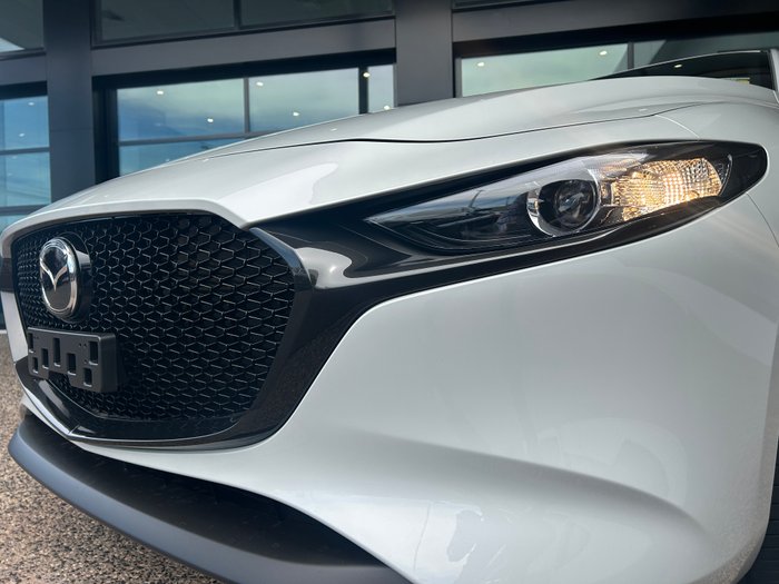 2025 Mazda 3 G20 Evolve