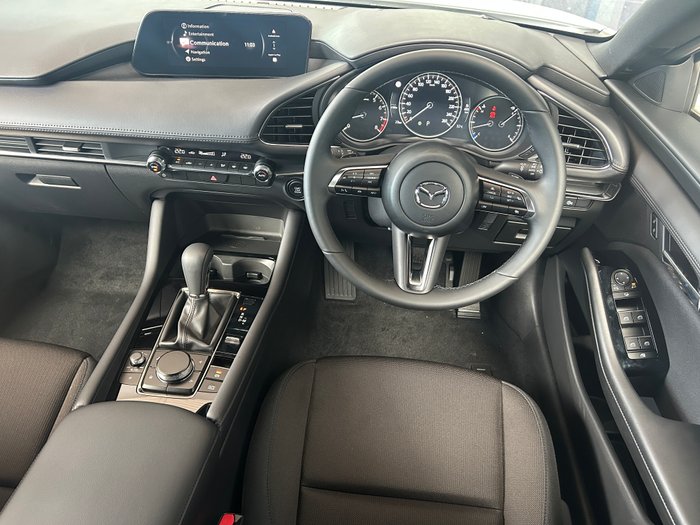 2025 Mazda 3 G20 Evolve