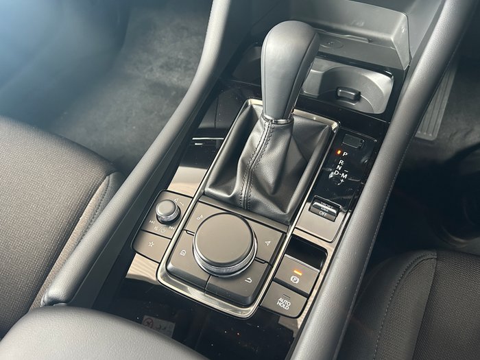 2025 Mazda 3 G20 Evolve