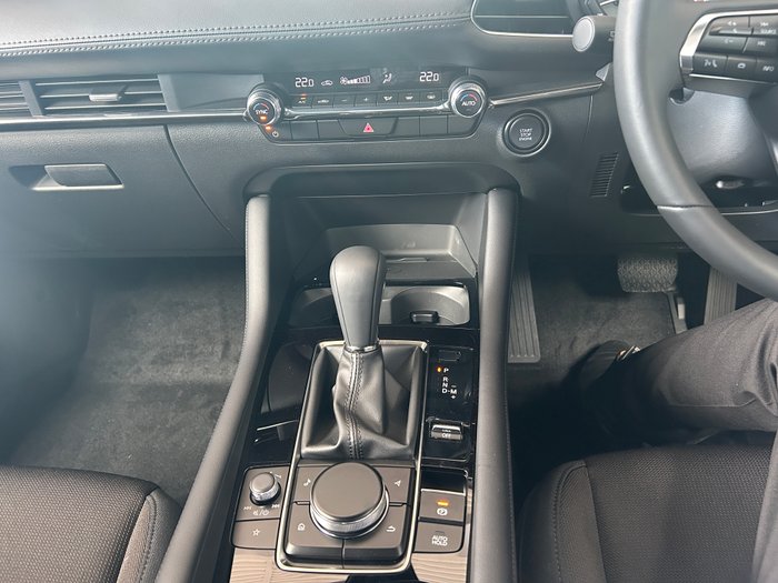 2025 Mazda 3 G20 Evolve