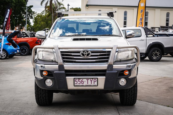 2013 Toyota HILUX SR5