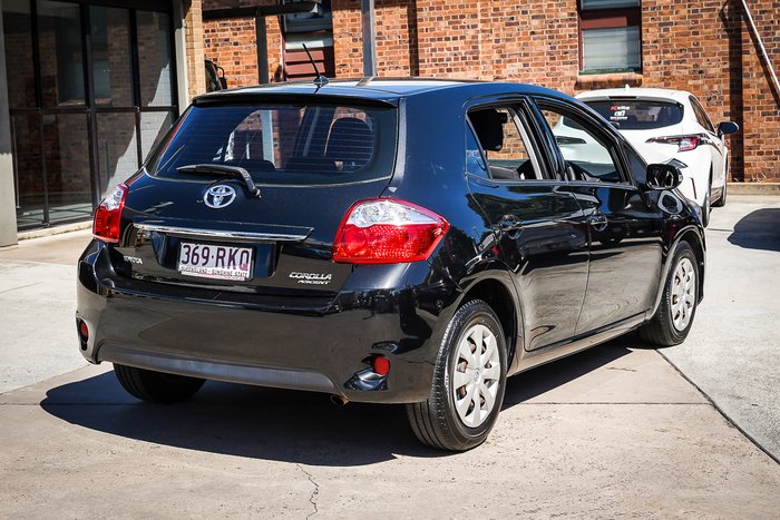 2011 Toyota COROLLA Ascent