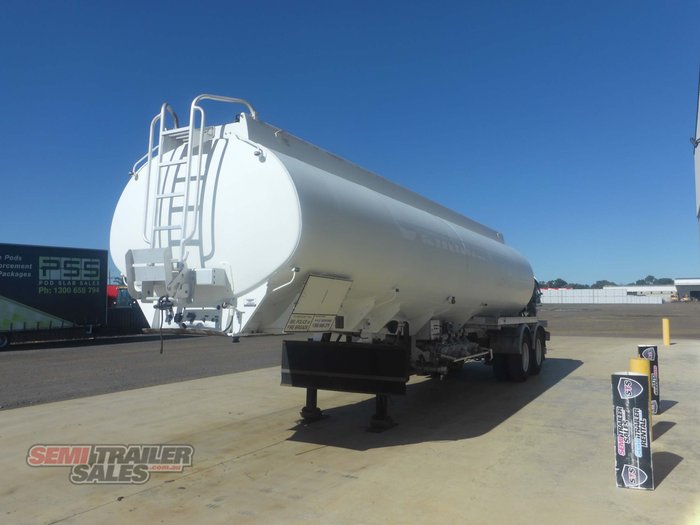 2006 Omega Bogie Fuel Tanker