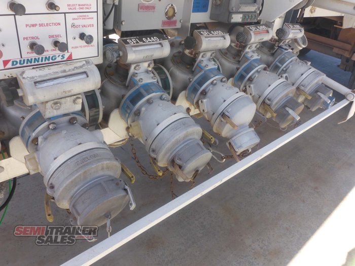 2006 Omega Bogie Fuel Tanker