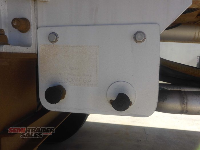 2006 Omega Bogie Fuel Tanker