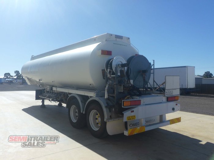 2006 Omega Bogie Fuel Tanker