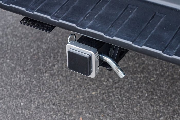 2025 Isuzu D-MAX BLADE