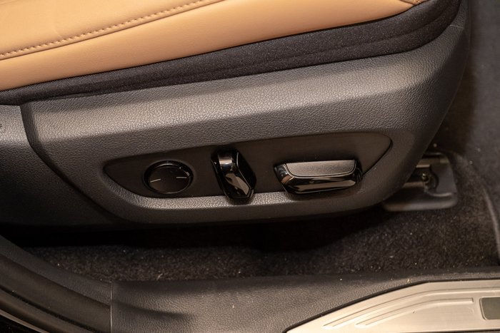2025 Lexus NX350H AWD Sports Luxury