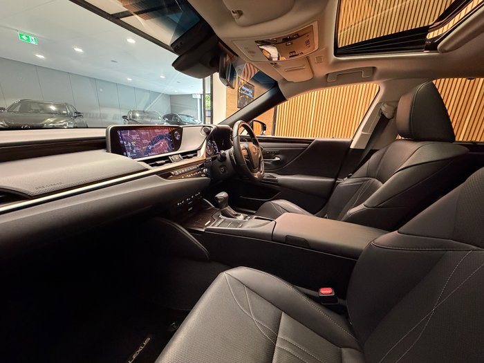 2020 Lexus ES300h Sports Luxury 2.5L Hybrid Auto CVT Sedan