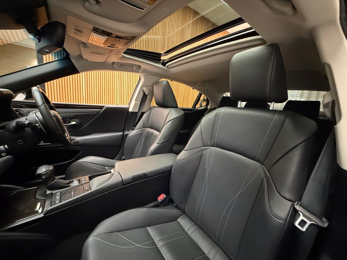 2020 Lexus ES300h Sports Luxury 2.5L Hybrid Auto CVT Sedan