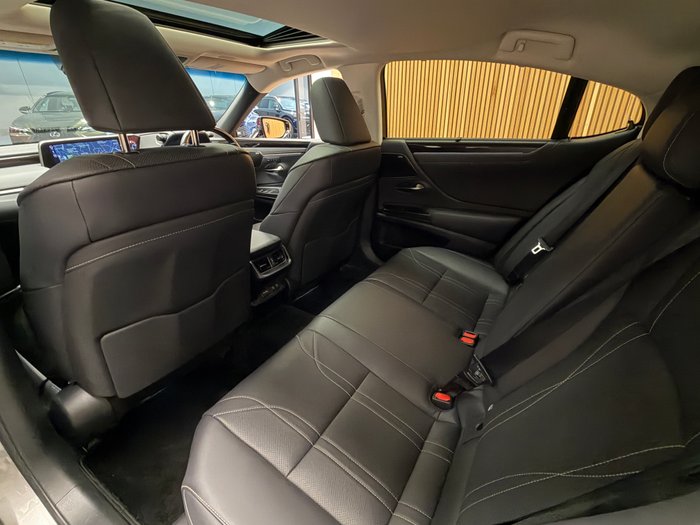 2020 Lexus ES300h Sports Luxury 2.5L Hybrid Auto CVT Sedan