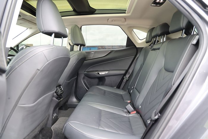 2025 Lexus NX350H NX350h Sports Luxury AWD 2.5L Hybrid Auto CVT Wagon 2M00500 001