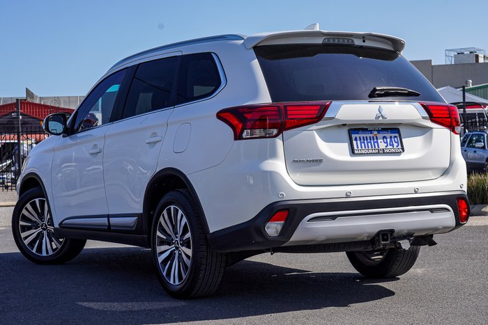 2021 Mitsubishi Outlander LS