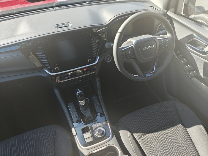 2026 ISUZU MU-X LS-U