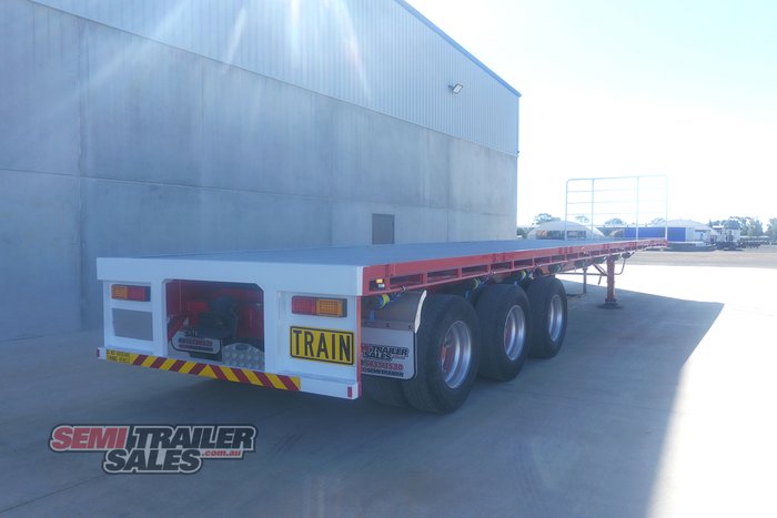 2010 Maxitrans 22 Pallet Flat Top (Road Train Lead)