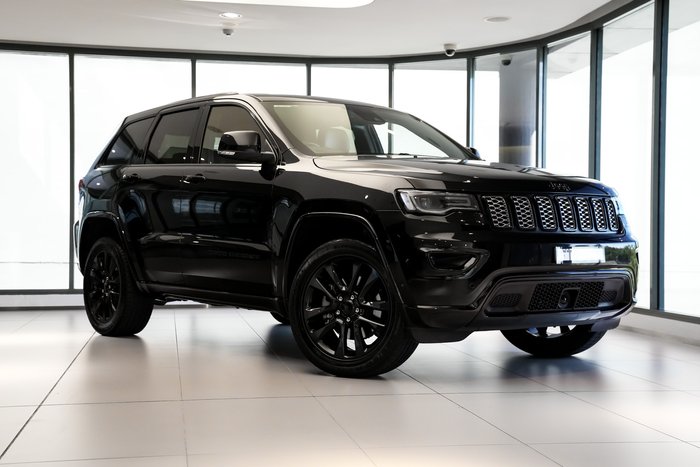 2020 Jeep Grand Cherokee Night Eagle