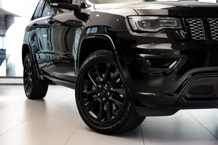 2020 Jeep Grand Cherokee Night Eagle