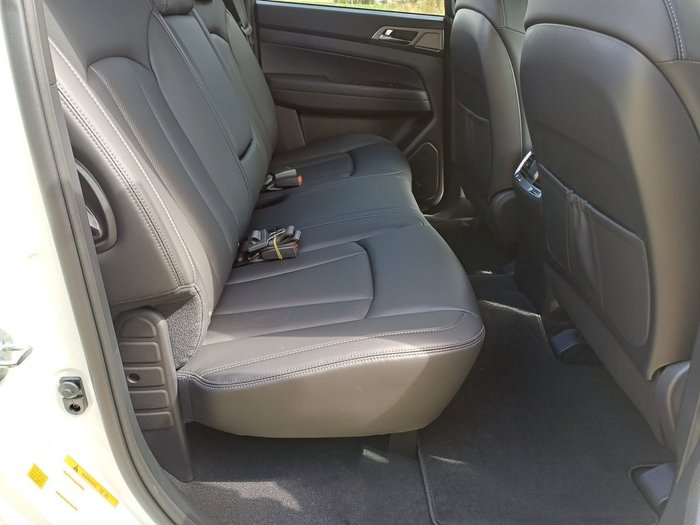 2025 KGM MUSSO ADVANCE