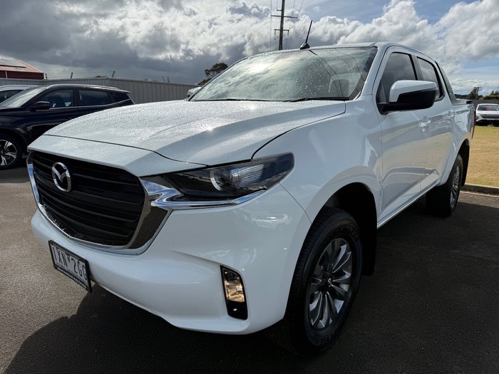 2023 Mazda BT-50 XS