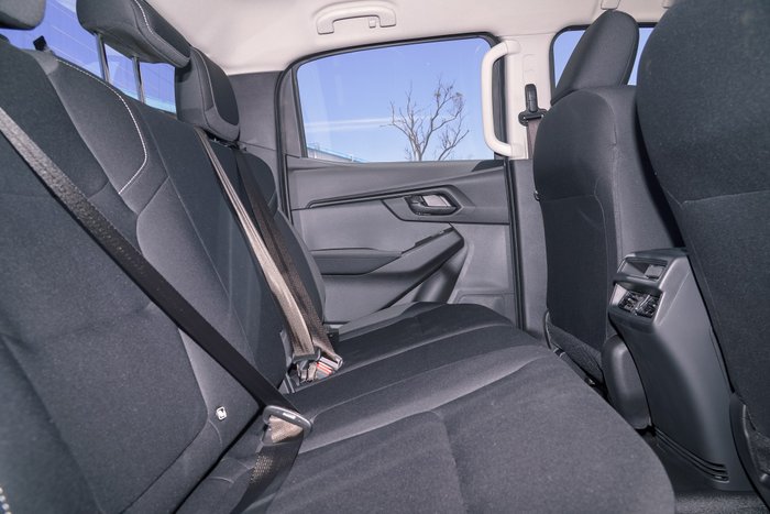 2025 Isuzu D-MAX SX