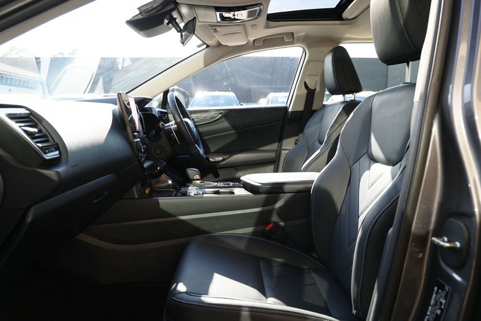 2025 Lexus NX450h+ NX450h+ Luxury 2.5L PHEV Auto CVT Wagon 2M00560 002