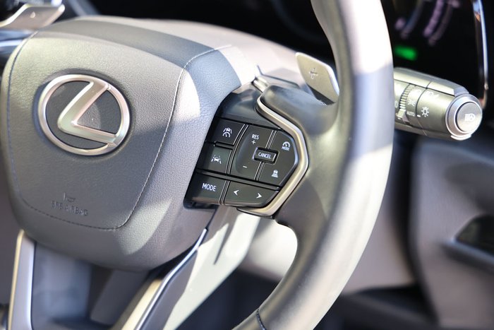 2025 Lexus NX450h+ NX450h+ Luxury 2.5L PHEV Auto CVT Wagon 2M00560 002