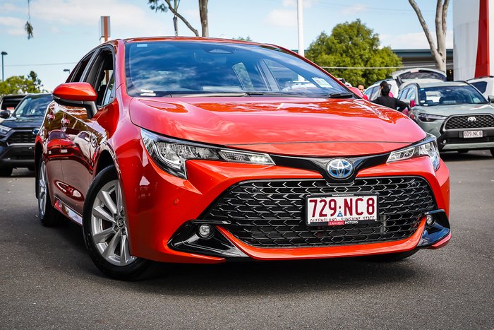 2025 Toyota COROLLA SX