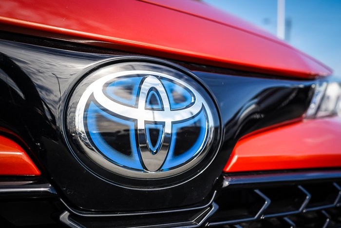 2025 Toyota COROLLA SX