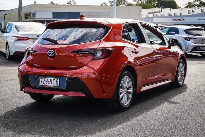 2025 Toyota COROLLA SX