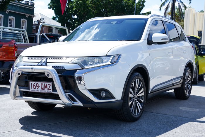 2018 MITSUBISHI OUTLANDER