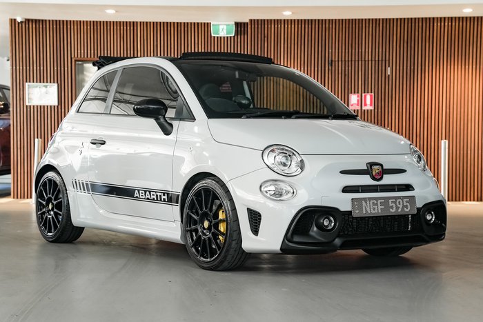 2021 Abarth 595 Competizione